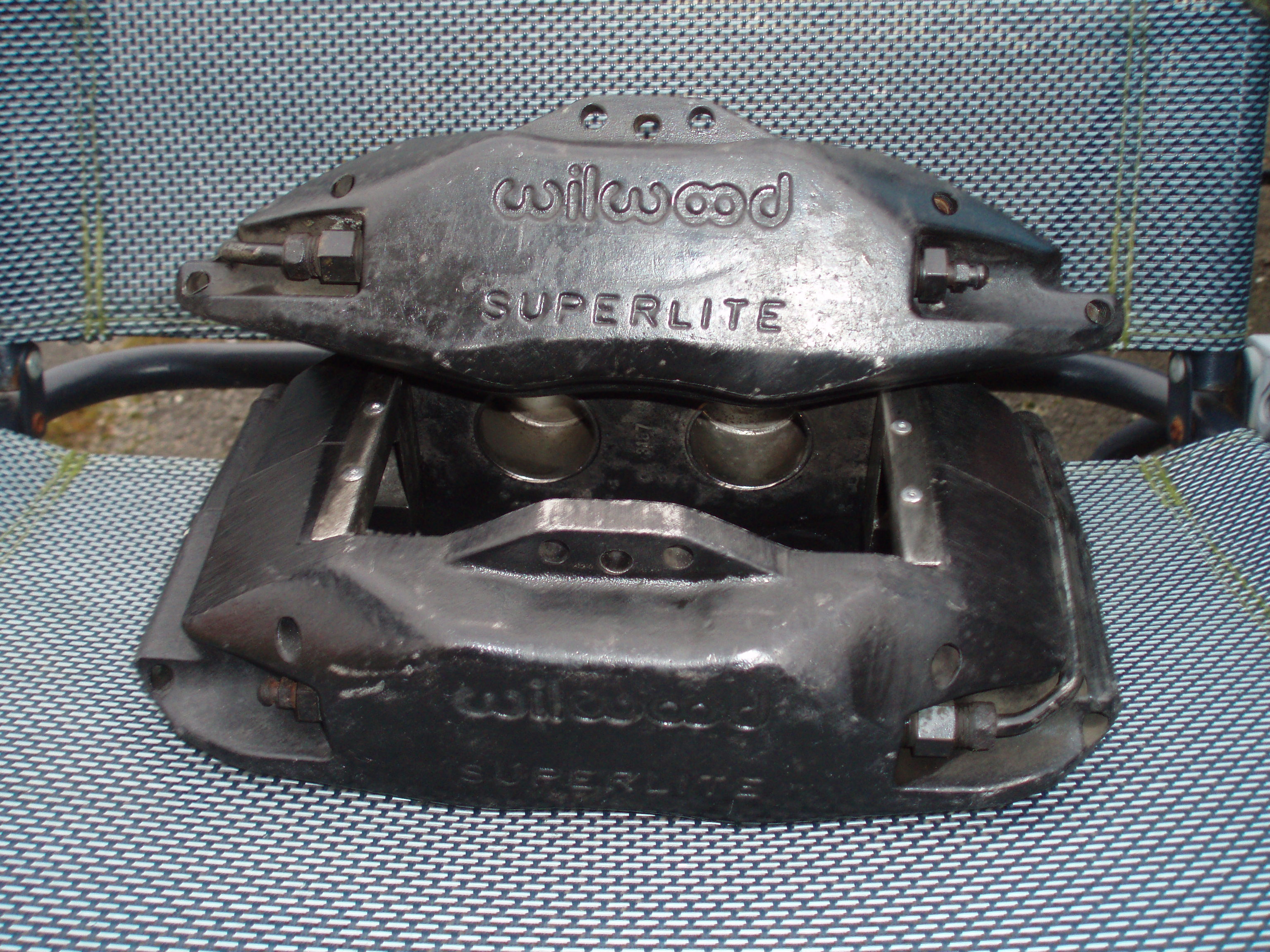 Escort Mk1 Custom Dash Wilwood Calipers And Alimax