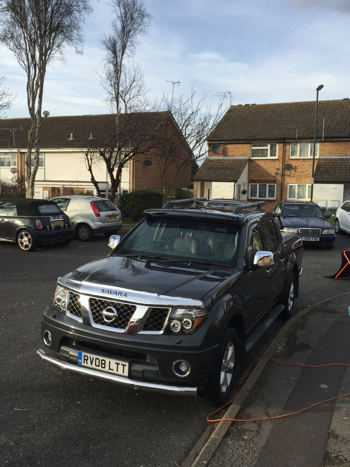 Nissan navara deals d40 sun visor