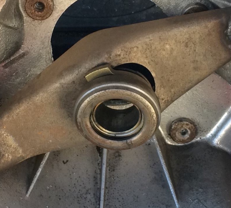 how to install clutch release bearing